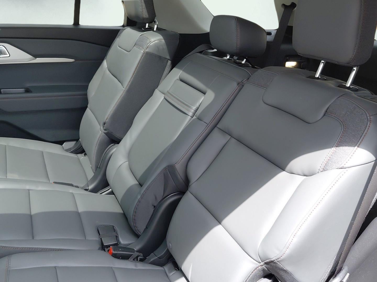 2026 Ford Explorer — detail view
