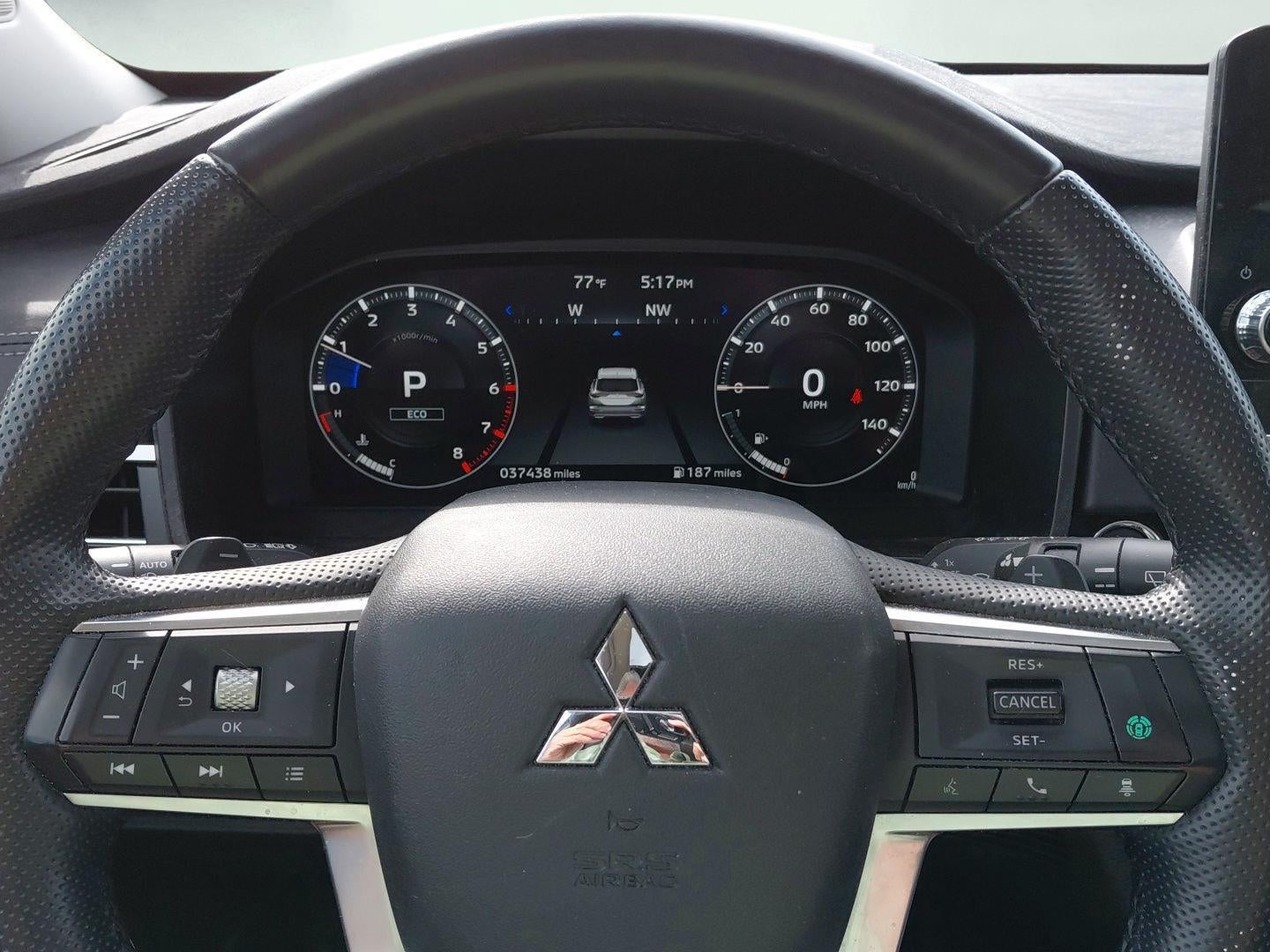 2024 Mitsubishi Outlander — side profile view